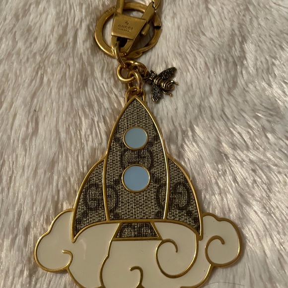 Gucci Accessories - Gucci GG Supreme Rocket Bag/Key Charm
